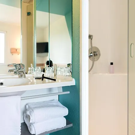 B&B Hotel Regensburg-Ost Отель Регенсбург