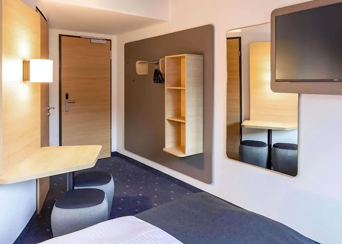 Hotel Regensburg-ost 3*
