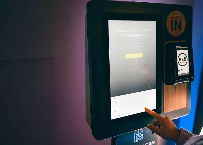 Hotel Ibis Budget Ost 3*